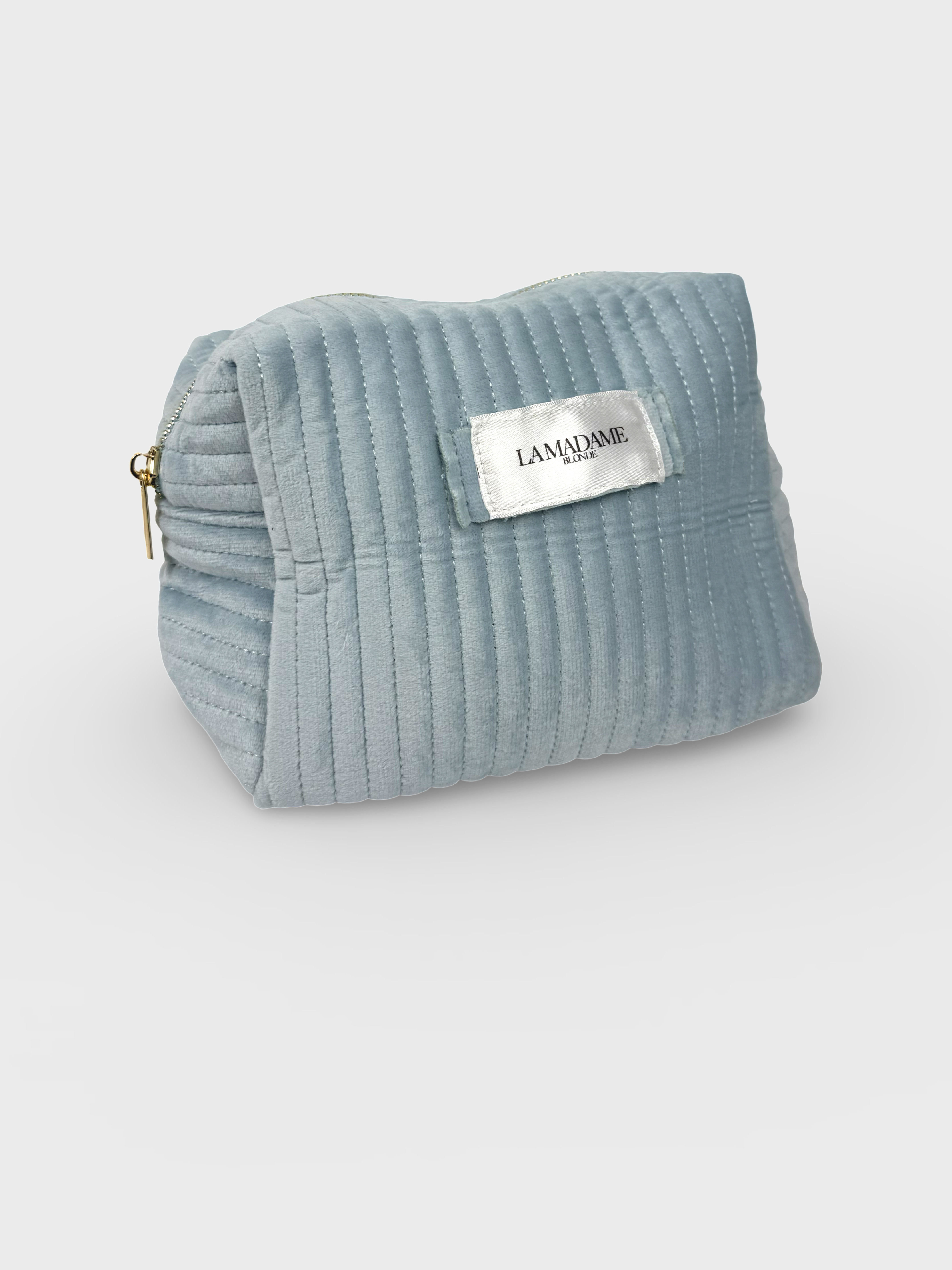 DAILY POUCH
