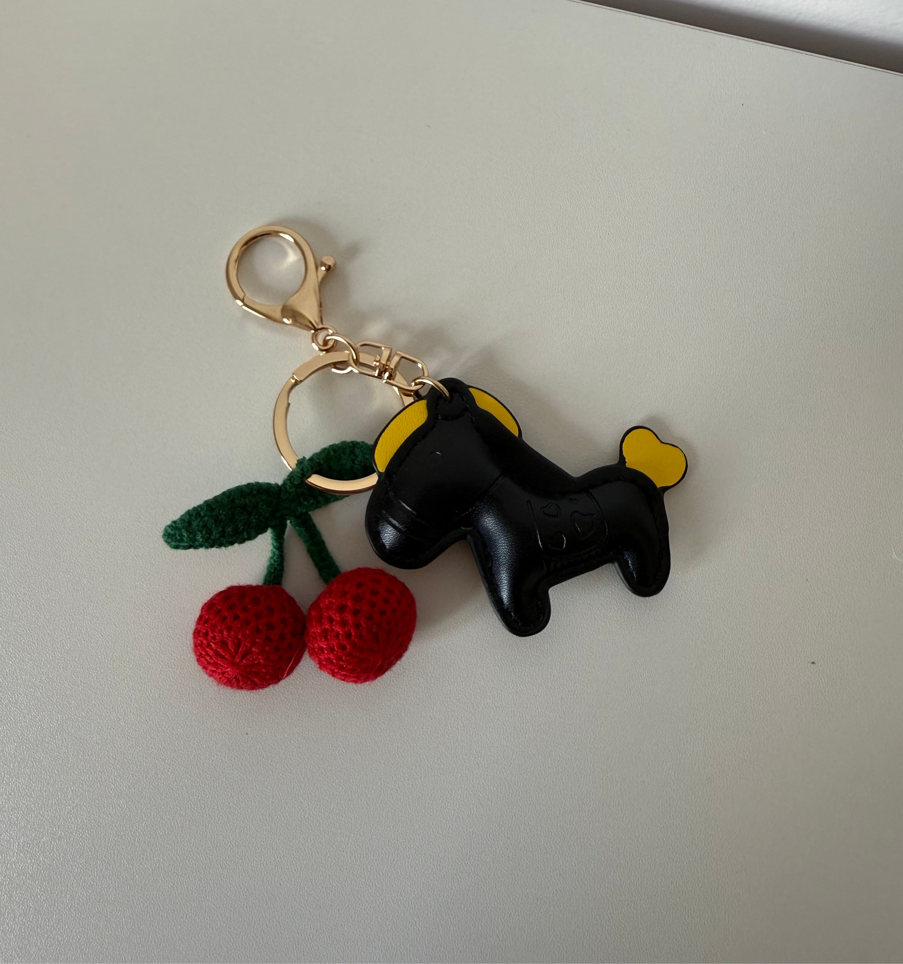 CHARM CAVALLINO NERO