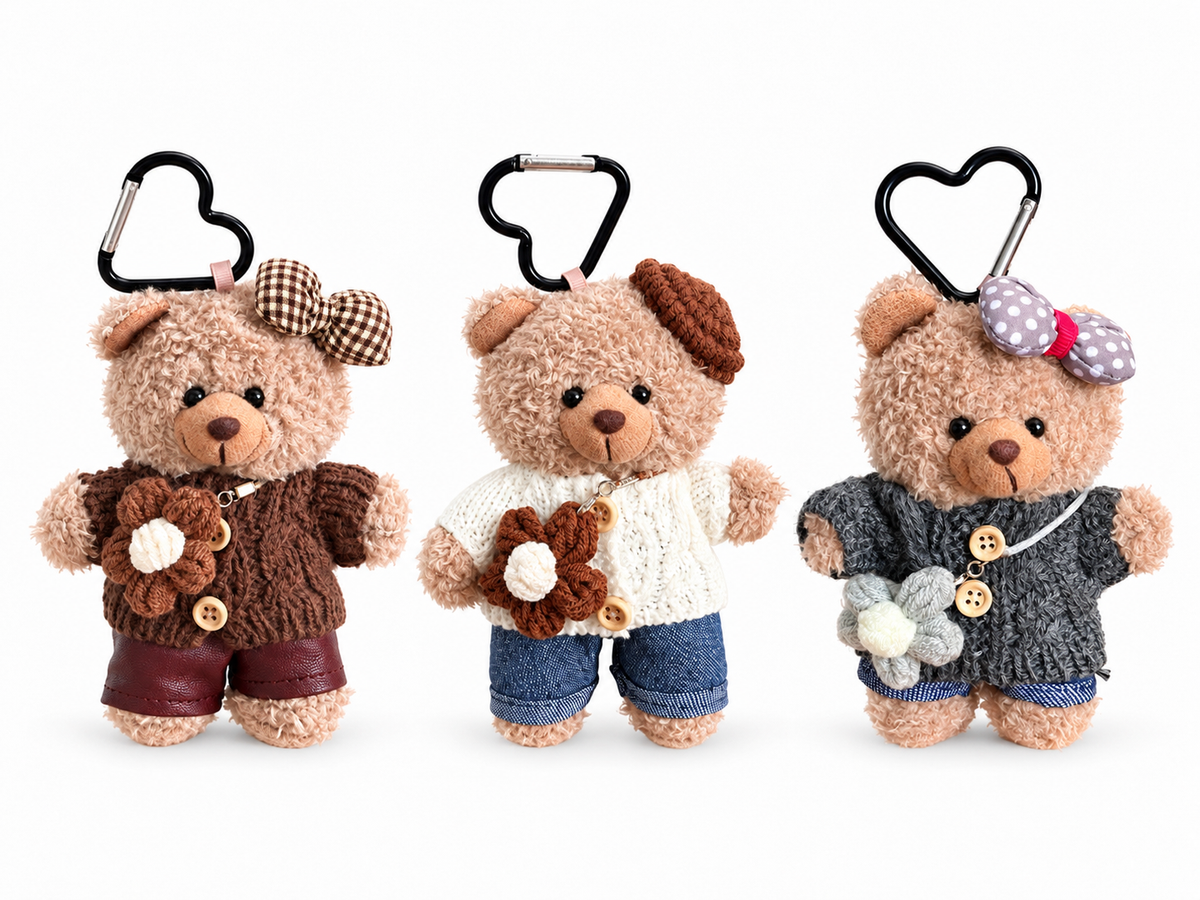TEDDY CARDIGAN CHARM