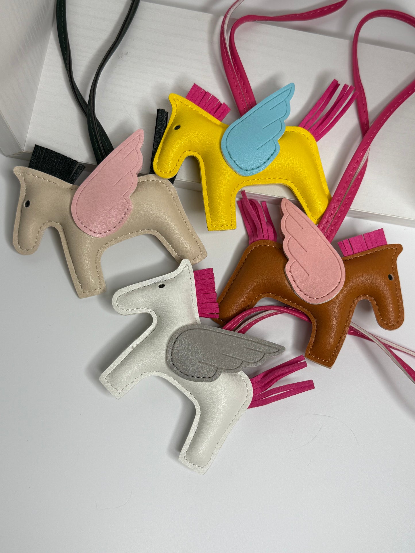 Charms Cavallo Alato