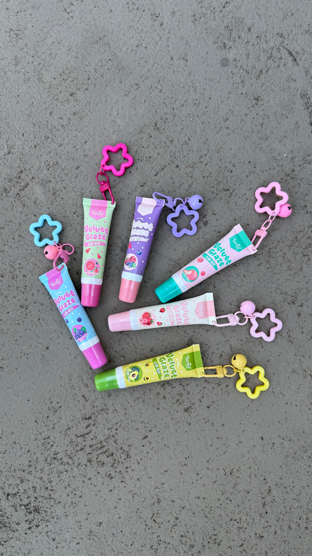 LIP OIL CHAIN